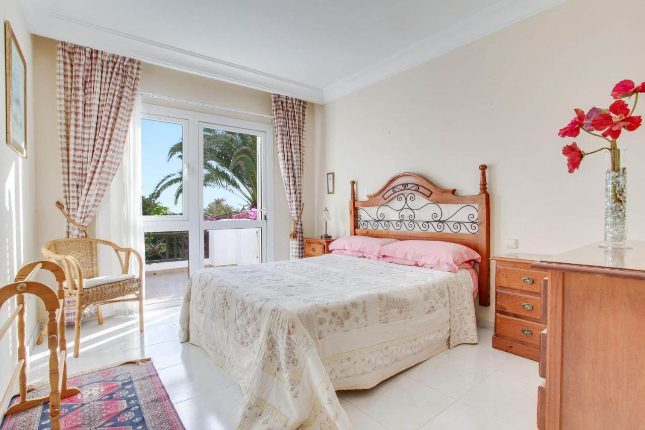 Villa Isa Плая Бланка Екстериор снимка